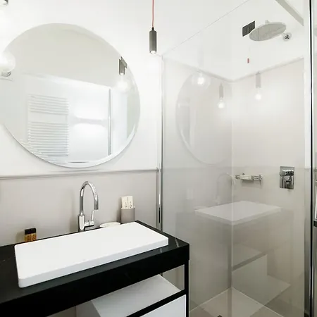 In Centro Luxury 4*