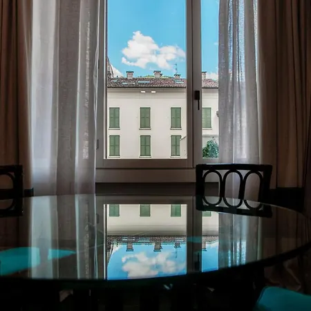 In Centro Luxury Guest house