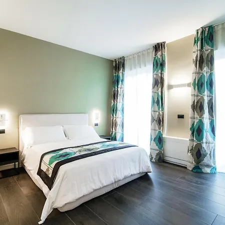 In Centro Luxury 4*